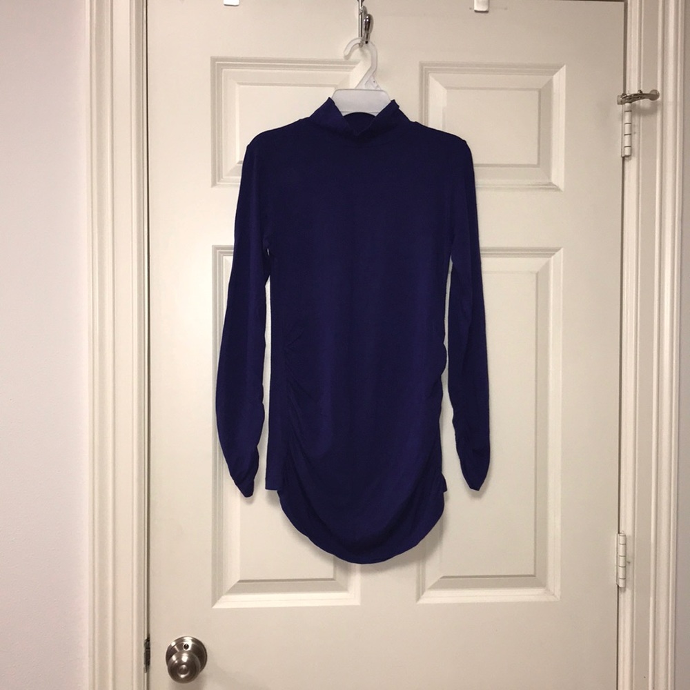 Isabella Oliver Maternity Purple Top Size 1